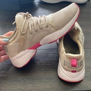 Womens Puma Sneakers